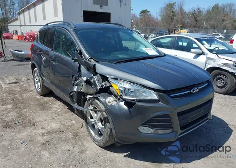 2016 Ford Escape Se z USA, uszkodzony, nr VIN 1FMCU9GX5GUC48686